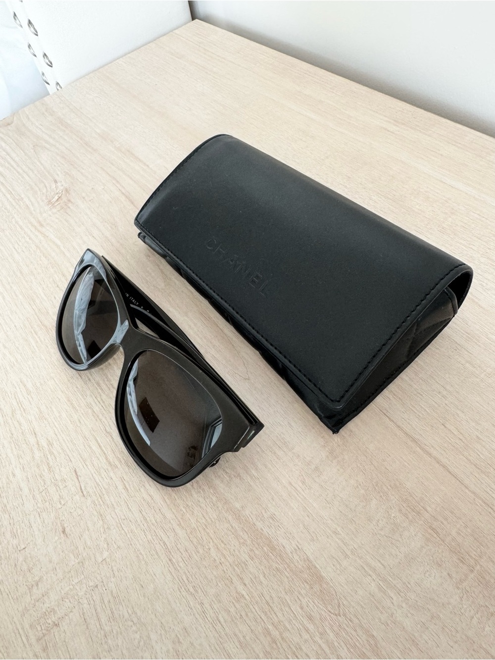 Chanel CC Square Sunglasses - Picture 7 of 7